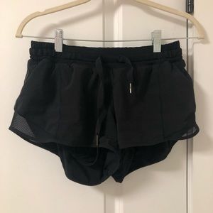 lulu lemon hotty hot shorts